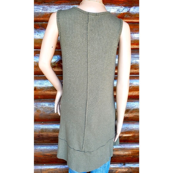 Rue Plus Olive Green Sleeveless Assymmetrical Top - Picture 5 of 6